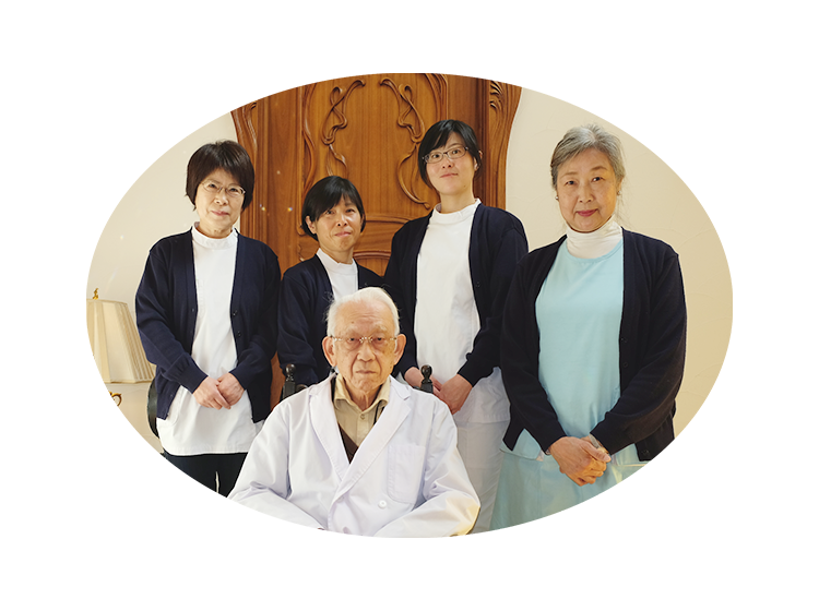 スタッフ集合写真